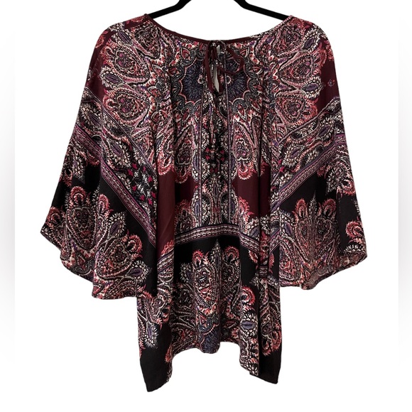 Daytrip Boho Paisley Print with 3/4 bell sleeves - Picture 5 of 7